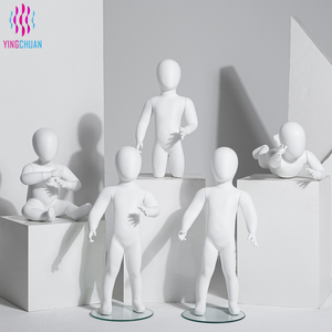 Nouveautés : Mannequin de luxe décoratif, stable et durable, idéal pour <span class=keywords><strong>les</strong></span> centres commerciaux - Product Image 1