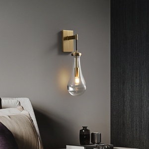 โคมไฟติดผนัง LED โมเดิร์น ทองเหลือง คริสตัล แก้ว รูปทรงฝน สำหรับข้างเตียง ใช้ภายในอาคาร เหมาะสำหรับโรงแรม - Product Image 5