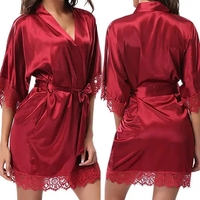 Pyjamas sexy Lingerie de nuit Mini chemise de nuit solide grande taille pour femmes Robe en dentelle satinée Chemise de nuit à col en V Robe de bain Robe de nuit. Z08