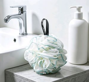 Multiple Colors Available Bath Ball with Creative Flower Design and Fine Mesh for Rich Lather and Comfortable to Use - Product Image 1