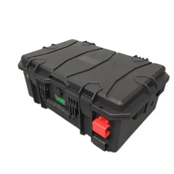 QingXin 휴대용 리튬 배터리 팩 36V 105AH lifepo4 야외 여행 전원 공급 장치 용 배터리 캐비닛 수하물