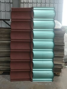 Kích thước lớn nhất đá tấm lợp dài khoảng tấm chịu nhiệt tiết kiệm lao động cài đặt đá tráng kim loại mái ngói - Product Image 6