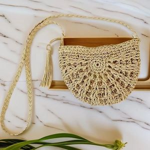 Túi cói dệt tay mùa hè đi biển dành cho nữ, có khóa kéo, đeo chéo, đeo vai, kèm tua rua - Product Image 5