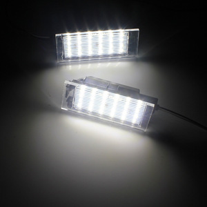 Luz de matrícula de 175 mm con carcasa transparente y luz blanca para Renault Clio III 5D Captur Laguna - Product Image 1