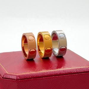 Новое роскошное дизайнерское кольцо-гвоздь из нержавеющей стали с позолотой 18 карат для мужчин и женщин, коллекция <span class=keywords><strong>2026</strong></span> года - Product Image 2