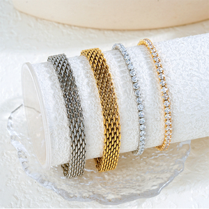 Pulsera Clásica de Eslabones Múltiples, Chapada en Oro de 18K, Acero Inoxidable, Joyería de Moda Unisex - Product Image 1