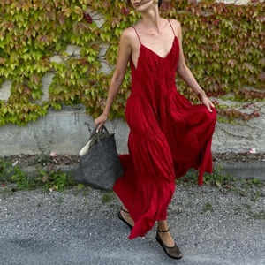 Nouvelle Robe Longue Plissée Décontractée en Lin et Coton de Haute Qualité, Couleur Unie Simple, Bretelles Fines, Coupe Ample – Collection Printemps - Product Image 1