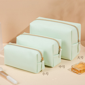 กระเป๋าเครื่องสำอางแบบพกพากันน้ำทรงสี่เหลี่ยมสีทึบสำหรับการเดินทางและจัดเก็บอุปกรณ์อาบน้ำสำหรับใช้ในชีวิตประจำวัน - Product Image 3