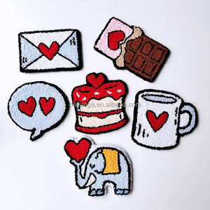 Wholesale San Valentine's Day 2025 Gift Idea Handmade Punch Needle Coasters Heart Coffee Mug Rug for Home and Kitchen Decor