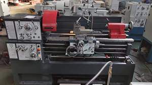 Torno manual de alta demanda, no automático CNC, modelo C6241 Optimum Weiss, para metal. Buscamos distribuidores. Tongchen. - Product Image 2