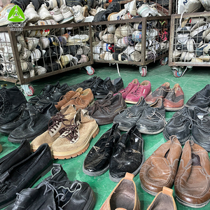 Scarpe in Pelle Usate da Uomo GRACER Direttamente dalla Fabbrica per Ufficio e Carriera Tutte le Stagioni Stili e Taglie Misti Ordine Minimo 25kg - Product Image 5