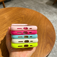 Coque de téléphone portable magnétique transparente néon colorée pour iPhone 18 17 16 15 14 Pro Max, coque antichoc couleur bonbon pour iPhone 17