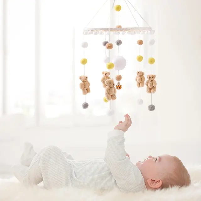 Campainha de madeira para bebês, chocalhos de cabeceira, ursinho de pelúcia panda preto e branco giratório, brinquedos calmante para pendurar