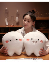 Ensemble cadeau de coussins en peluche mignons et câlins sur le thème des dents |   Faveurs de fête sur le thème du dentiste pour bébés et tout-petits