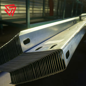 Chinois Purlin de Toit Poutres Z Forme Cornière Canal Purlin En Acier Galvanisé de Section <span class=keywords><strong>Profil</strong></span> D'<span class=keywords><strong>omega</strong></span> Prix - Product Image 3