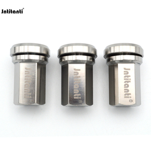 Bạc tone 17mm lục giác đóng cuối biến PCD 60 độ tự động lắc lư bánh xe khóa <span class=keywords><strong>Nut</strong></span> Ti-6Al-4V gr.5 <span class=keywords><strong>Lug</strong></span> <span class=keywords><strong>Nut</strong></span> phụ kiện - Product Image 5