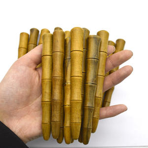 قلم وخز بالإبر يدوي من الخشب الطبيعي، بالإضافة إلى منتجات تدليك أخرى، يستخدم لعلاج تجاعيد الوجه وتعزيز النوم والراحة. - Product Image 2