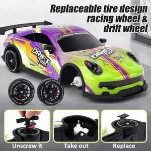 Voiture de course à dérive 4x4 au design cool, voiture RC haute vitesse, télécommande, véhicule sportif 1/16, jouet avec accélérateur et phare contrôlables - Product Image 3