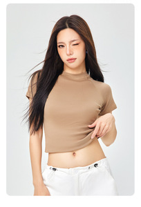 เสื้อยืดคอกลมแขนสั้นทรงเข้ารูปสีพื้นสไตล์สไปซ์เกิร์ลส์สำหรับผู้หญิง ฤดูใบไม้ผลิและฤดูร้อน ปี 2024 - Product Image 2