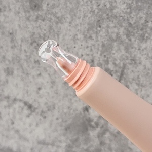 Vente en gros de flacons cosmétiques en plastique souple transparents de 10 g, de couleur rose, en forme de vague, avec étiquette personnalisée, emballage PCR - Product Image 4