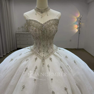 Lsjj153 Robe de mariée élégante style bohème, coupe princesse, avec corset perlé, décolleté cœur, traîne chapelle, longueur ras du sol, volumineuse - Product Image 3