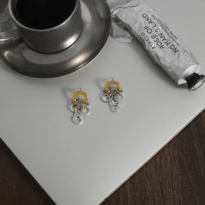 Boucles d'oreilles pendantes en acier inoxydable, design géométrique à pampilles bicolores, bijoux tendance - Product Image 2