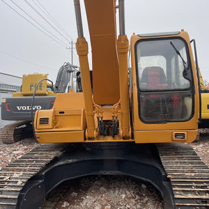 รถขุดไฮดรอลิกฮุนได 220LC มือสอง ชั่วโมงการใช้งานน้อย ประสิทธิภาพสูง เครื่องจักรก่อสร้างขนาดกลาง มีสินค้าในสต็อก - Product Image 5