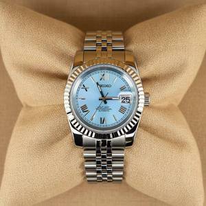 Reloj Automático de Lujo para Hombre, Correa de Acero Inoxidable, Cristal de Zafiro, Esfera Luminosa, Resistente al Agua 5 Bar, Color Azul Claro - Product Image 1