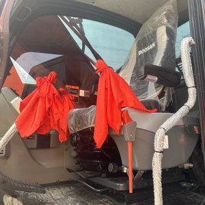 Liquidación: Excavadoras de Alta Calidad para Movimiento de Tierras, Excavadoras Hidráulicas Usadas DOOSAN DX300LC 9C en Venta - Product Image 3