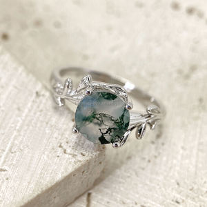 แหวนทองเหลืองดีไซน์คลาสสิกประดับมอสอาเกตสำหรับผู้หญิง เหมาะสำหรับงานแต่งงาน งานหมั้น และงานเลี้ยง - Product Image 3