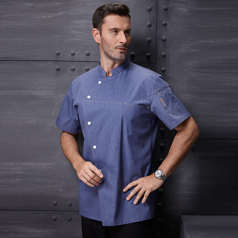 Blue short-sleeved top