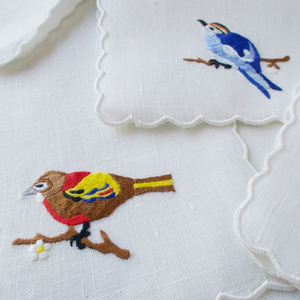 Modern Embroidered <strong>Napkins</strong> Bird Cocktail <strong>Scallop</strong> Bulk Custom White <strong>Linen</strong> Table Dinner Cocktail <strong>Linens</strong> for Weddings - Product Image 2
