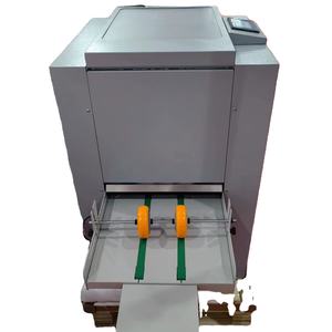 Machine de reliure et de pliage industrielle à double tête pour reliure à cheval et à point de suture, pour la reliure graphique de livres - Product Image 1