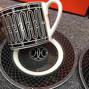 New Product 2 Cups Ceramic Nordic Black and White Luxury <b>Coffee</b> <b>Sets</b> Living Room <b>Sets</b> Porcelain Tea Cups and Saucers - Product Image 5