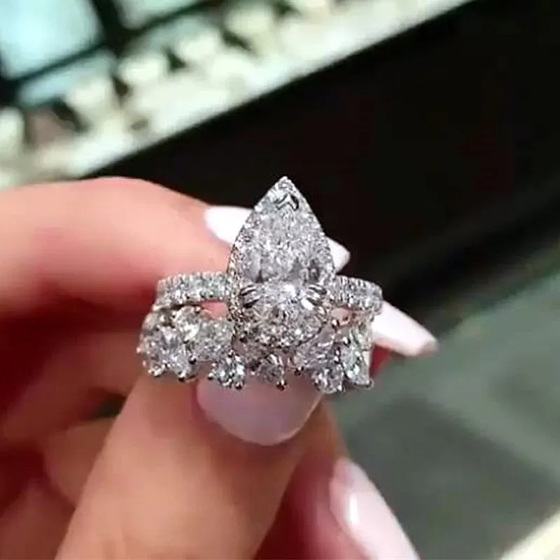 CAOSHI Brand Hotsale 2 pcs/set Water Drop Shaped Diamond Cubic Zircon Wedding Rhinestone Crystal Cz Ring For Women