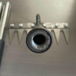 คราดสวนสแตนเลส 5 ง่าม จอบพรวนดินสำหรับการเกษตร ใช้ในฟาร์ม ผลิตที่หลินอี ประเทศจีน รับผลิตแบบ OEM - Product Image 3