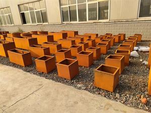 Jardinera Grande Rectangular o Redonda de Acero Corten, Utilizada como Jardinera Moderna para Exteriores, Tamaños y Diseño Personalizados - Product Image 6