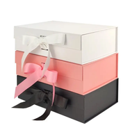 Boîte cadeau pliable magnétique de luxe personnalisée et recyclable avec ruban, doublure en éponge recyclable, revêtement gaufré, impression, boîtes cadeaux en papier