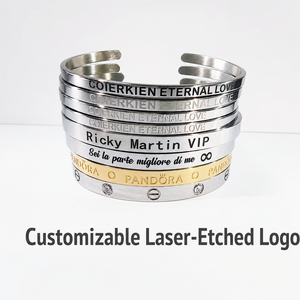 Pulsera Abierta en Forma de C de Acero Inoxidable con Logotipo Personalizado al por Mayor, Brazalete Ajustable de Acero de Titanio para Mujer, Regalo de Navidad - Product Image 5