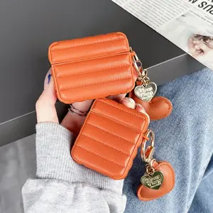 Funda de cuero Pu de Color sólido para auriculares para <span class=keywords><strong>Apple</strong></span> <span class=keywords><strong>Airpods</strong></span> 4 fundas blandas para Airpod 3 <span class=keywords><strong>Pro</strong></span> 2 1 Funda colgante de perla de corazón de amor de lujo - Product Image 3