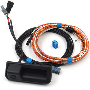 Cámara de visión trasera con arnés de cableado de línea de guía Highline para Q2 Q3 F3 81A827566A 81A 827 566 a 81A827566 a - Product Image 1