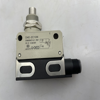 Nouveau interrupteur de fin de course en stock D4E-1A21N D4E-1B21N D4E-1C21N Fournisseur fiable Garantie d'un an DHL FEDEX UPS