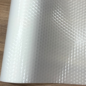 <span class=keywords><strong>Film</strong></span> de protection transparent unique en fibre de carbone forgée PET pour voiture, avec technologie anti-bulles, protection UV et anti-rayures, pour carrosserie. - Product Image 6