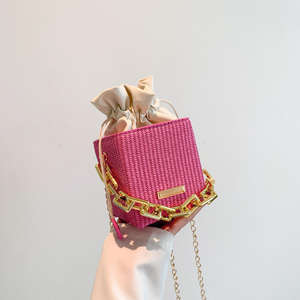 Nouveau Sac à Main Tendance 2026 pour Femme, Sac Carré Petit Format à Bandoulière Unique, Vente en Gros - Product Image 5