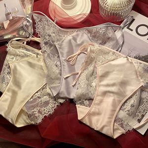 Culotte en Satin tentante femmes voir à travers maille évider érotique séduisante dentelle mince bande Sexy Machine broderie sous-vêtements - Product Image 1