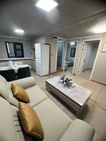 Villa Modulaire de Luxe en Forme de A, Mini-Hôtel en Acier, Maison Préfabriquée Triangulaire de 20/40 Pieds en Panneaux Sandwich