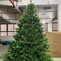Arbres de Noël artificiels d'extérieur haut de gamme en PE, aspect réaliste, 6FT/7FT/8FT, vente en gros, personnalisation directe usine