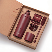Shaker à protéines réutilisable en acier inoxydable, prix d'usine, bouteille de shaker pour la salle de sport, 700 ml, avec compartiment de rangement pour poudre au fond, coffret cadeau