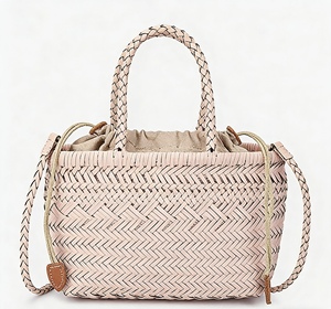 Sac à main pour femme de nouvelle conception, sac tissé en cuir de vache, sac à bandoulière français tressé, sac à main pour femme de nouvelle conception, sac fourre-tout en cuir véritable - Product Image 1