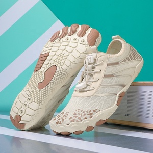 Chaussures d'extérieur antidérapantes, respirantes et à séchage rapide pour hommes et femmes, adaptées aux activités de plage, à la pêche en rivière et au fitness en intérieur - Product Image 4